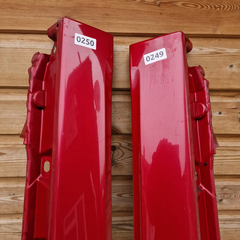 Suzuki Swift Sport ZC32S Side Skirts * ABLAZE RED ZRK * PAIR * 0249 0250